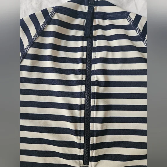 J. CREW Long Sleeve Classic Navy Blue Stripe Rash Guard | SZ M - Picture 7 of 11